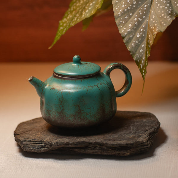 Turquoise Storm Pot